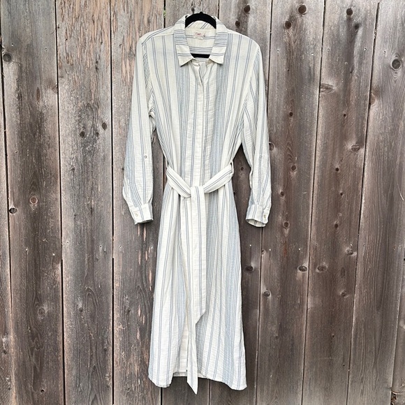 Faherty Dream Cotton Iris Dress - Picture 2 of 15